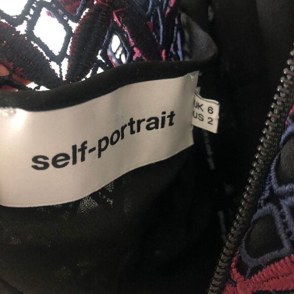 Self-Portrait Floral Grid lace long sleeve dress - Picture 3 of 8